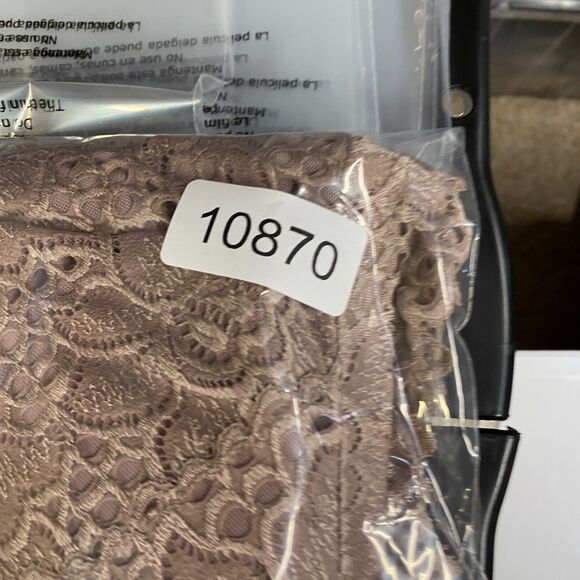 Maurices Balconette Bra Women 3 Pink Floral Crochet Nylon Lined V-Neck Opaque - Picture 4 of 4